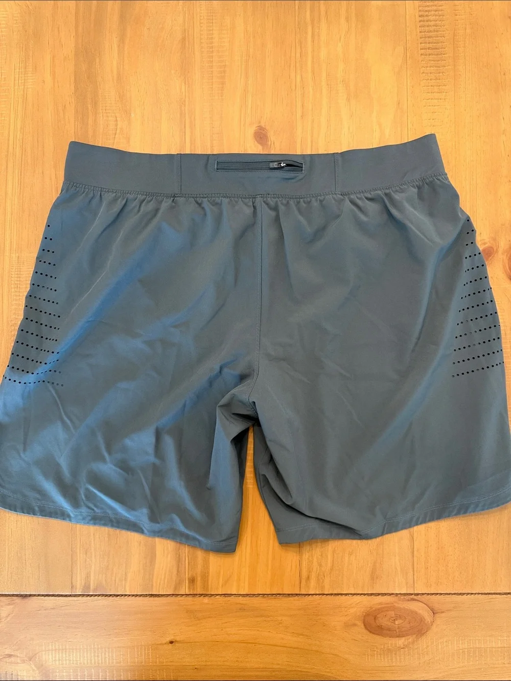 Under Armour Men's Slate Gray Athletic Training Shorts